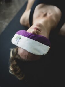 Nidra Yoga - meditativer Weg in eine gute Nacht